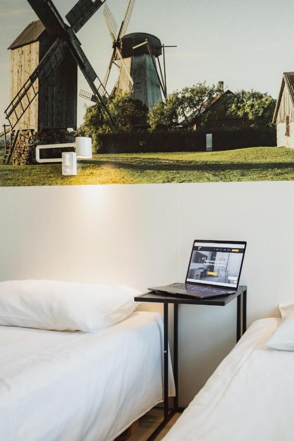 Hotel NOSPA Kuressaare Buitenkant foto