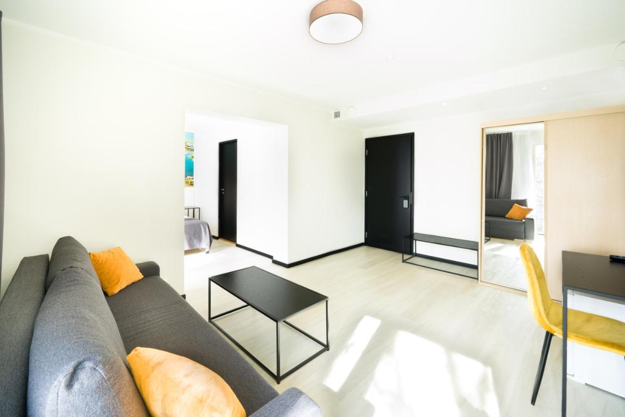 Hotel NOSPA Kuressaare Buitenkant foto