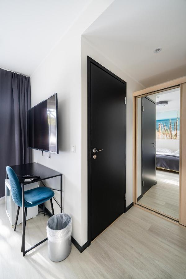 Hotel NOSPA Kuressaare Buitenkant foto