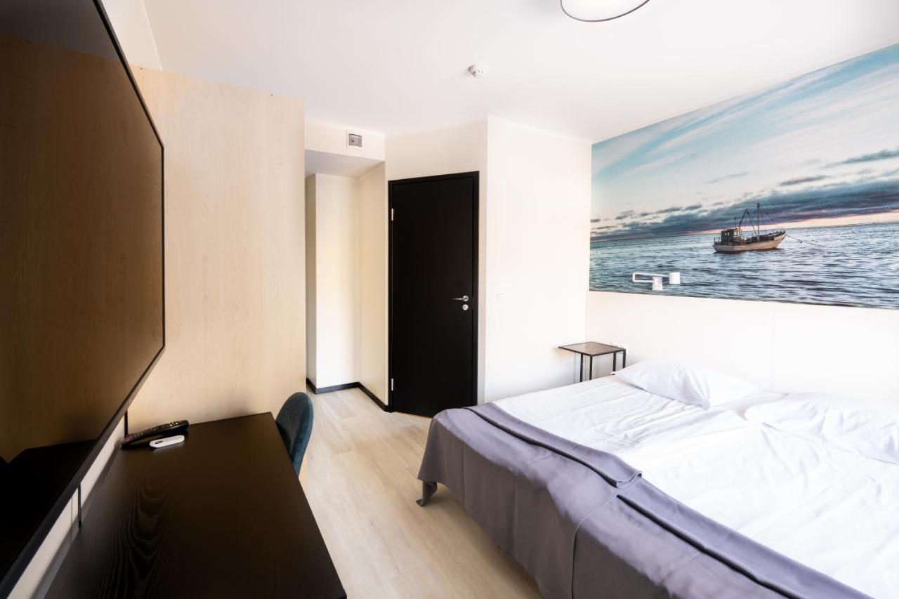 Hotel NOSPA Kuressaare Buitenkant foto