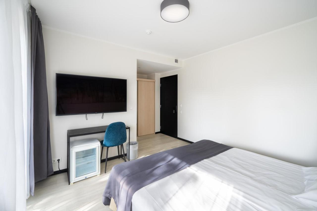Hotel NOSPA Kuressaare Buitenkant foto